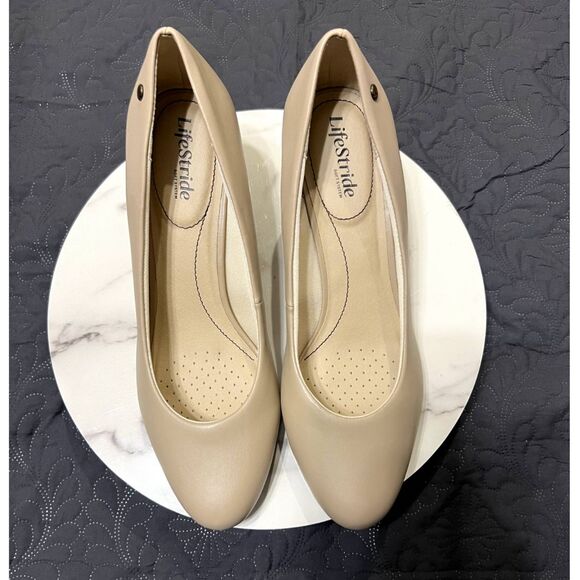 LIFESTRIDE Parigi Dress Pumps Taupe Beige Classic Old Money Norm SZ 12:NWT/Box - Picture 12 of 16